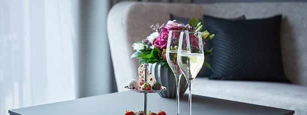 Sektempfang am Zimmer