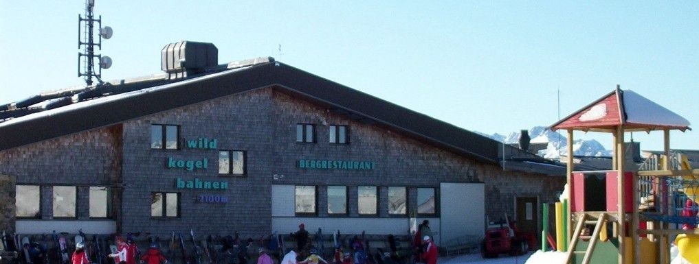 Kogel- Mogel Kinderland neben dem Bergrestaurant!