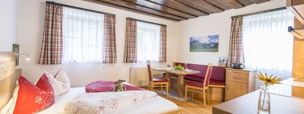 Gemütliche Ferienwohnung mit Sitzecke und Küchenzeile