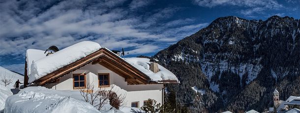 Unser Haus frisch verschneit