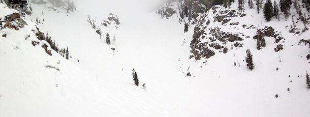 Wolkenverhangener Blick auf die Abfahrt Amphitheater!
