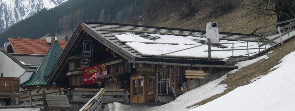 Après-Ski an der Talabfahrt in Kappl!