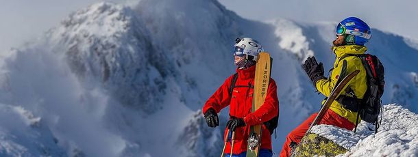 The eight freeride zones can be easily reached by the lifts.