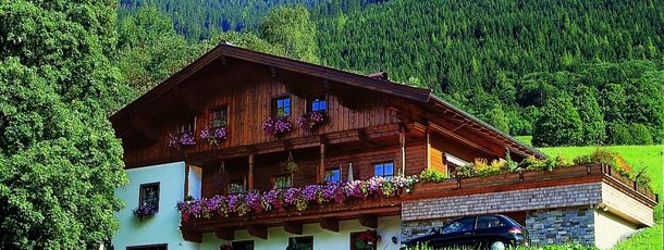 Apart-Landhaus Stefanie in the summer time