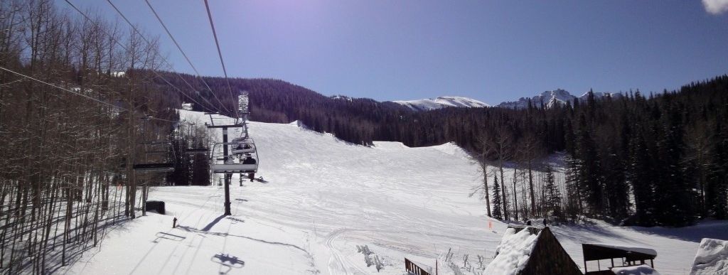 Abfahrten Smuggler und Hermit am Village Express Lift!