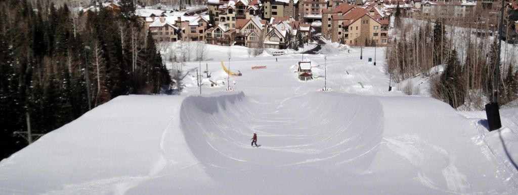 Die Superpipe am Village Express Lift genügt auch den Ansprüchen der besten Freestyler.