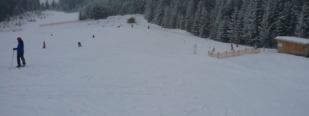 Teppichlift an der Skischule (Berwang) – Skischule an der Talstation Marienbergbahn I (Biberwier)
