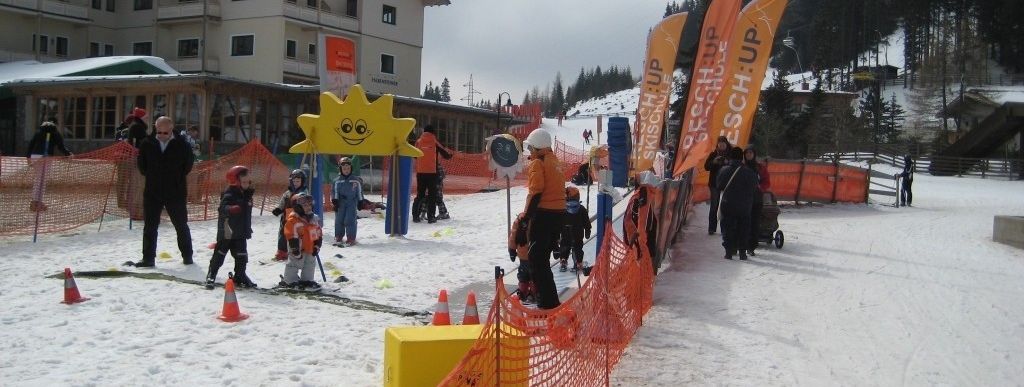 Kinder Übungsareal an der Bergstation der Königswiesenbahn