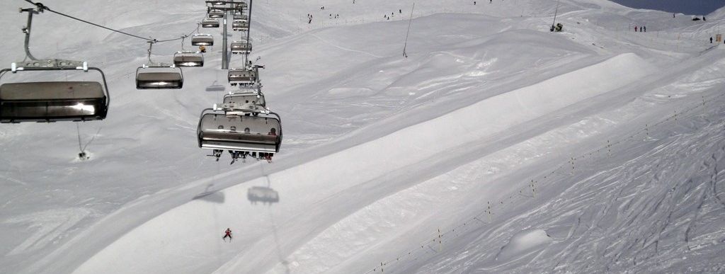 Die Halfpipe - fotografiert vom Schönbiel Lift aus!