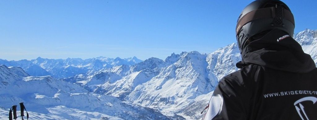 Ausblick von der Bergstation des neuen Sessellifts M!