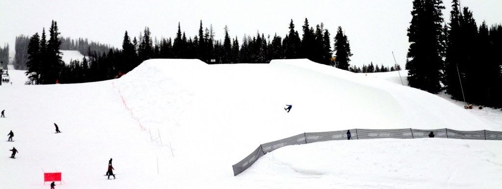 Riesige Halfpipe an der Talstation des American Eagle Lifts!