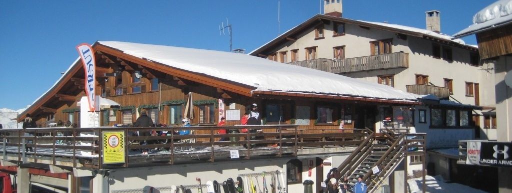 Rifugio Faloria an der Bergstation der Gondel Cortina Faloria!