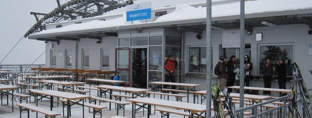 Wedelstube an der Mittelstation der Gondelbahn!