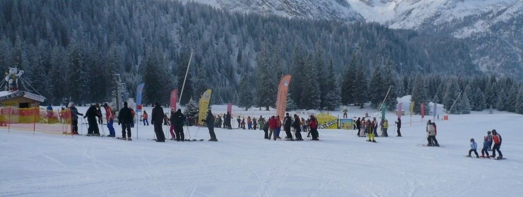 Skischule und Kinderland an der Bergstation der Ehrwalder-Almbahn!