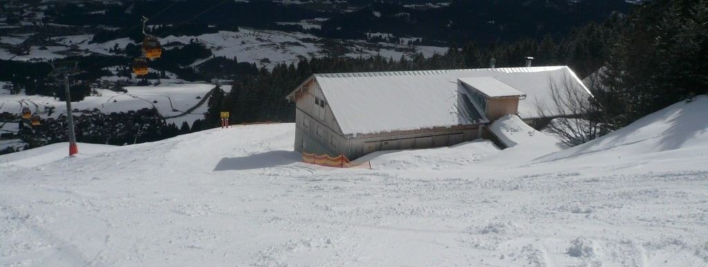 Der blaue Abschnitt der Weiherkopfabfahrt (2) unterhalb der Hörnerbahn!