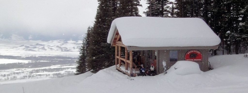 Für den schnellen Imbiss zwischendurch: Bear Flats Snack Shack unterhalb der Talstation des Sublette Sessellifts!