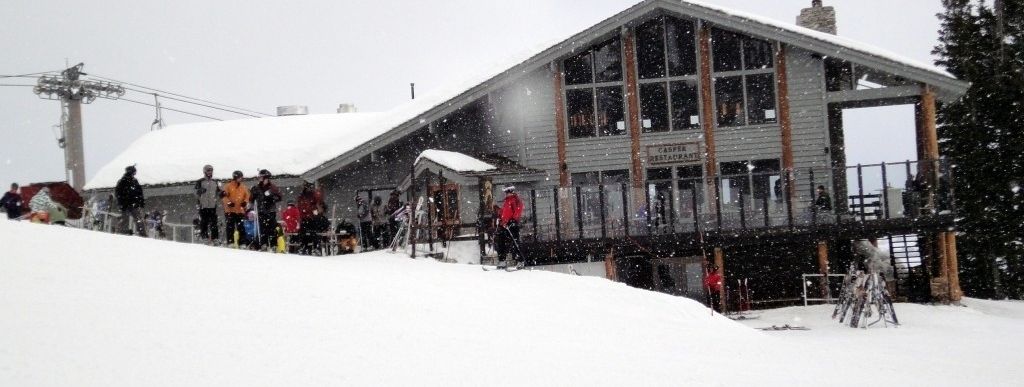 Am Casper-Bowl-Triple-Chair Lift gelegen: Das Casper Restaurant!