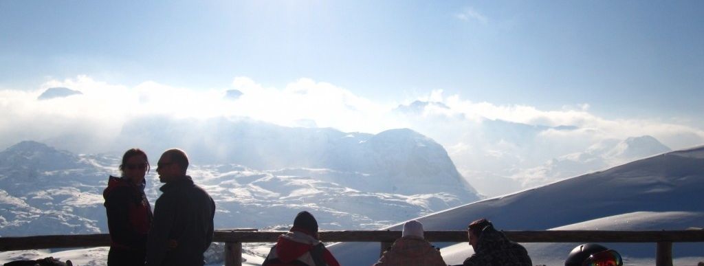 Blick von der Terrasse der Lodge am Krippenstein!