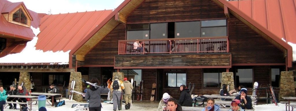 Restaurant at the base!