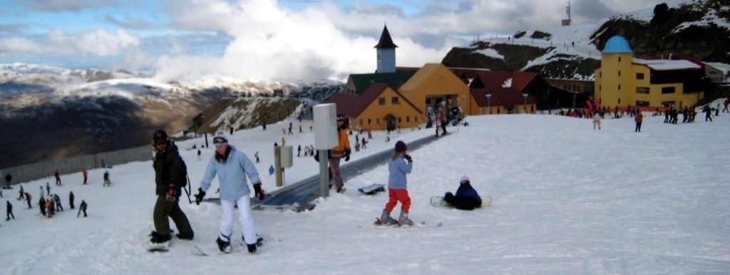 Magic Carpet lift at the base