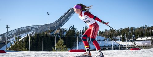 Direkt an der Skisprungschanze vorbei geht es für die Läufer am Holmenkollen.