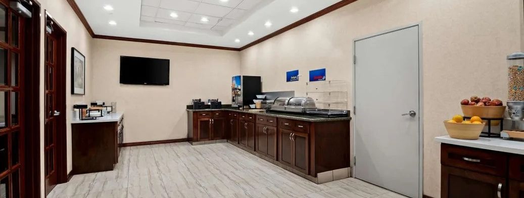 General information about your stay at Best Western Ontario Mills