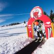 Auf der Kinderpiste lernen die Kleinen das ABC des Wintersports.