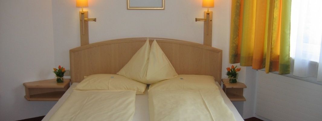 General information about your stay at Hotel Pension Sonnenuhr