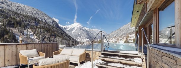 Hotel mit Sky Pool
