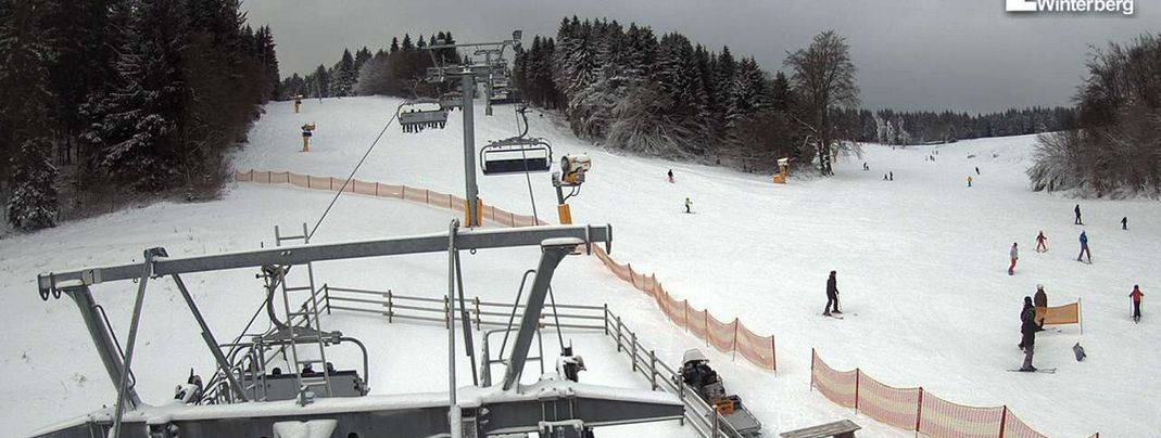 Blick auf den Büre Bremberg X-Press im Skiliftkarussell Winterberg (5. Januar 2017)