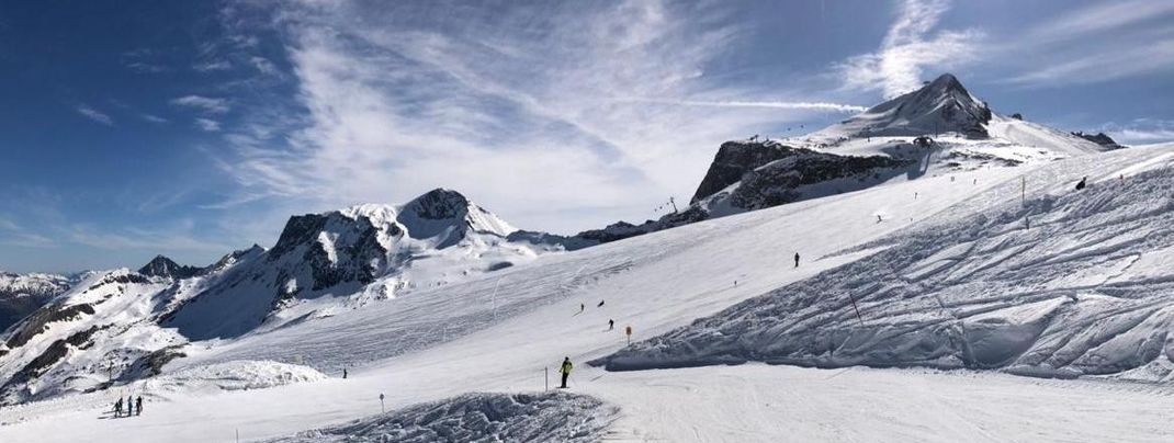 Tolle Lage des Hintertuxer Gletschers auf über 3000 Metern.
