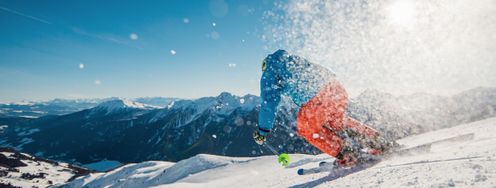 Im Ultental vergnügen sich Skifahrer auf 25 Pistenkilometern