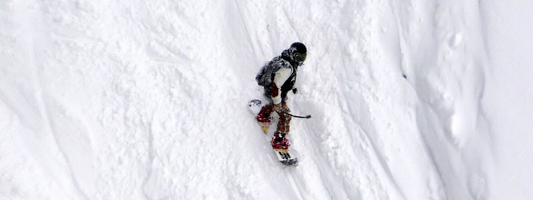Snowboarder at Nozawa Onsen