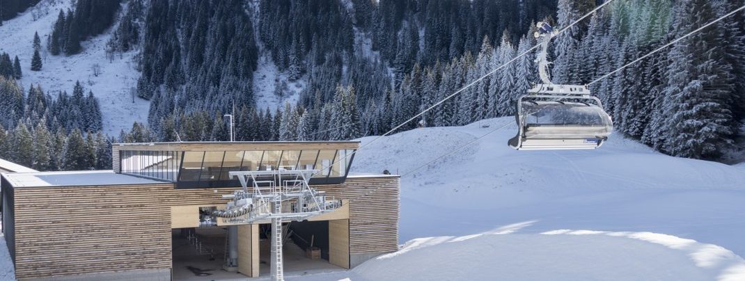 Die Talstation der am Ifen in der Wintersaison 2016/2017 in Betrieb genommenen Olympiabahn.