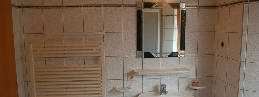 2 Badezimmer und extra Wc