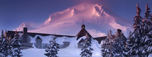 Mt Hood is Oregon's tallest mountain.