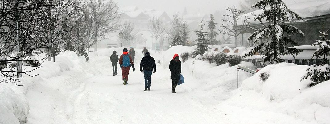 Lawinenwarnstufe 5: Skiorte von der Außenwelt abgeschnitten!