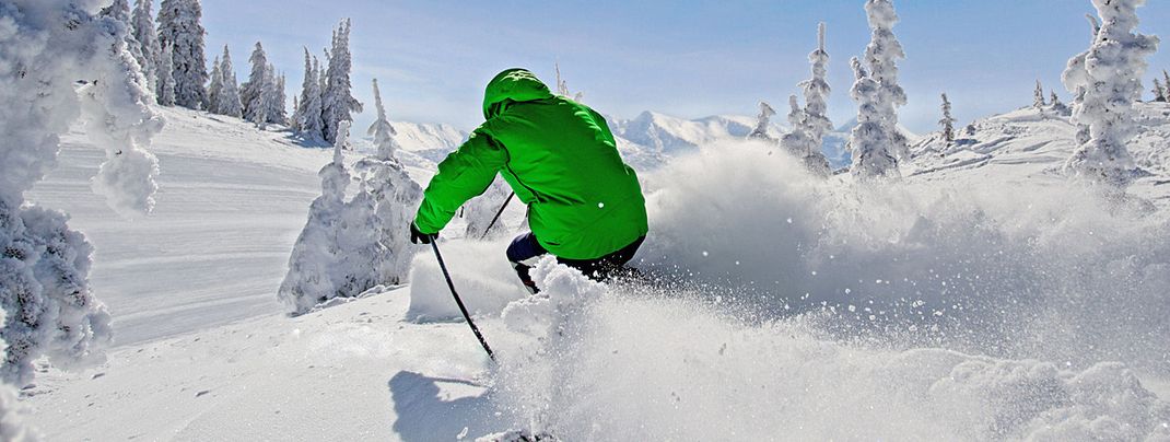 8 Freunde, 8 Tage, 1 Skiberg: CANUSA TOURISTIK und Air Canada schicken dich in den Skiurlaub nach Kanada.