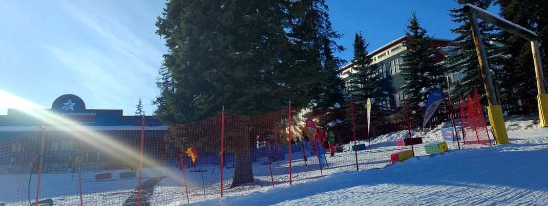 Natürlich gibt es auch ein Kinderland, welches jedoch nur Teilnehmer der Skischule offen steht