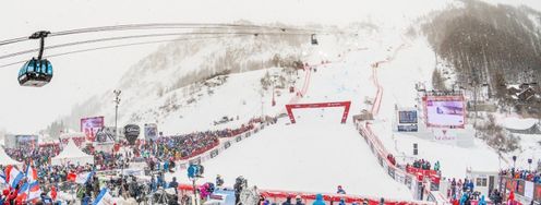 Sowohl die Männer als auch die Frauen sind im Dezember in Val d'Isère zu Gast.