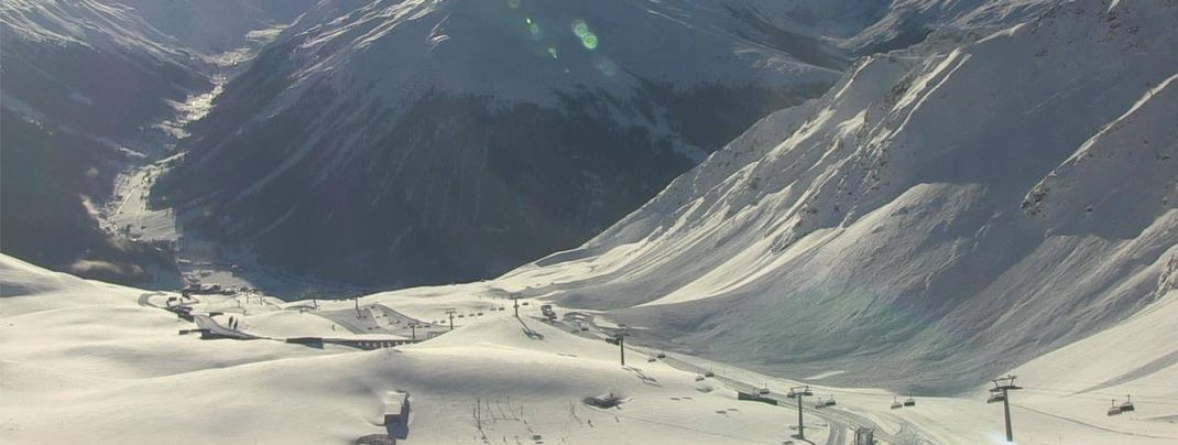 Ein Wintertraum: Die Abfahrten in Davos Kloster am Freitag.