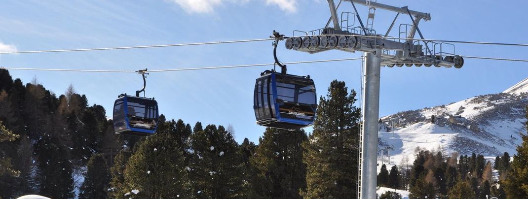 Die Gondeln der neuen Piz-Seteur-Bahn bringen Wintersportler noch schneller zur Sellaronda.