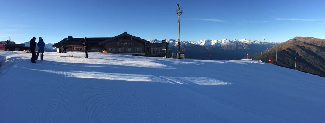 Skigebiete-Test.de sendet live vom Auftakt in Kitzbühel