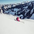 Skifahrerin beim Carven im Ski Juwel Alpbachtal Wildschönau