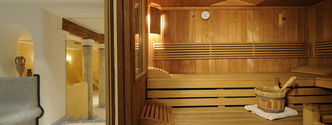 Der Wellnessbereich im Hotel Blattlhof mit Finnischer Sauna und Dampfbad