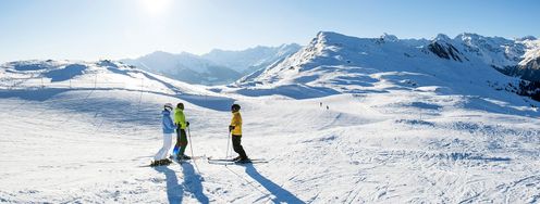 Sonne, Schnee und grenzenlose Weite: Auf den Pisten von Ratschings-Jaufen wird jeder Skitag zum Panorama-Erlebnis.