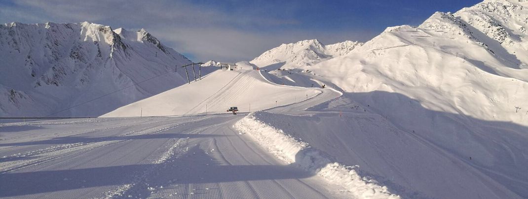 Mit dem reduzierten Schneestart-Tarif kommst du besonders günstig auf die Piste.