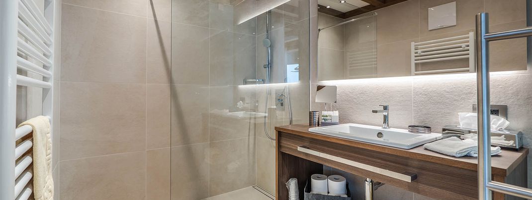 Neue Bäder des Garni Hotel Arya Alpine Lodge