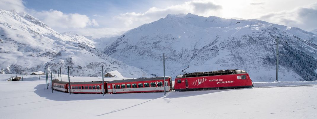 Mit dem Zug ganz ohne Stress ins Skigebiet.