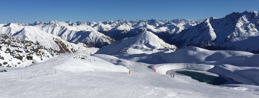 Der Ausblick vom Viderjoch im Skigebiet Ischgl-Samnaun.